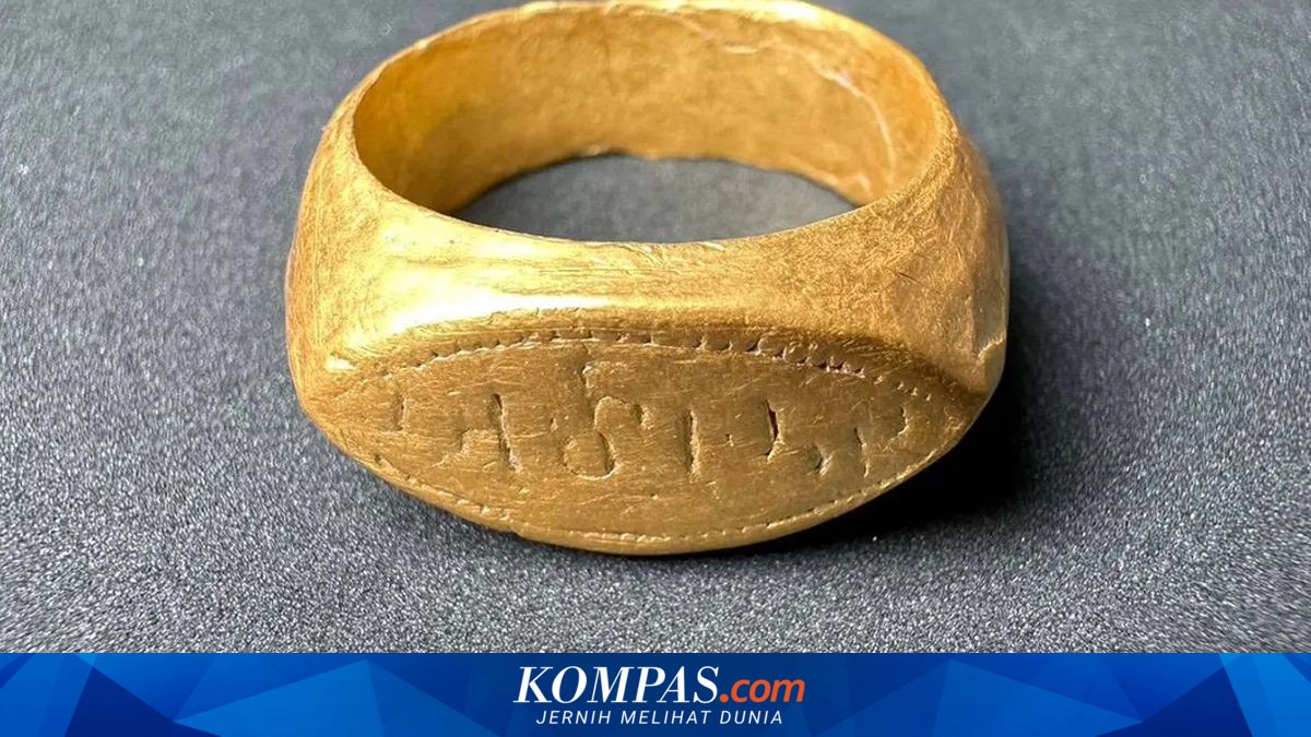 Cincin Emas Berusia 2.000 Tahun Ditemukan di Thailand