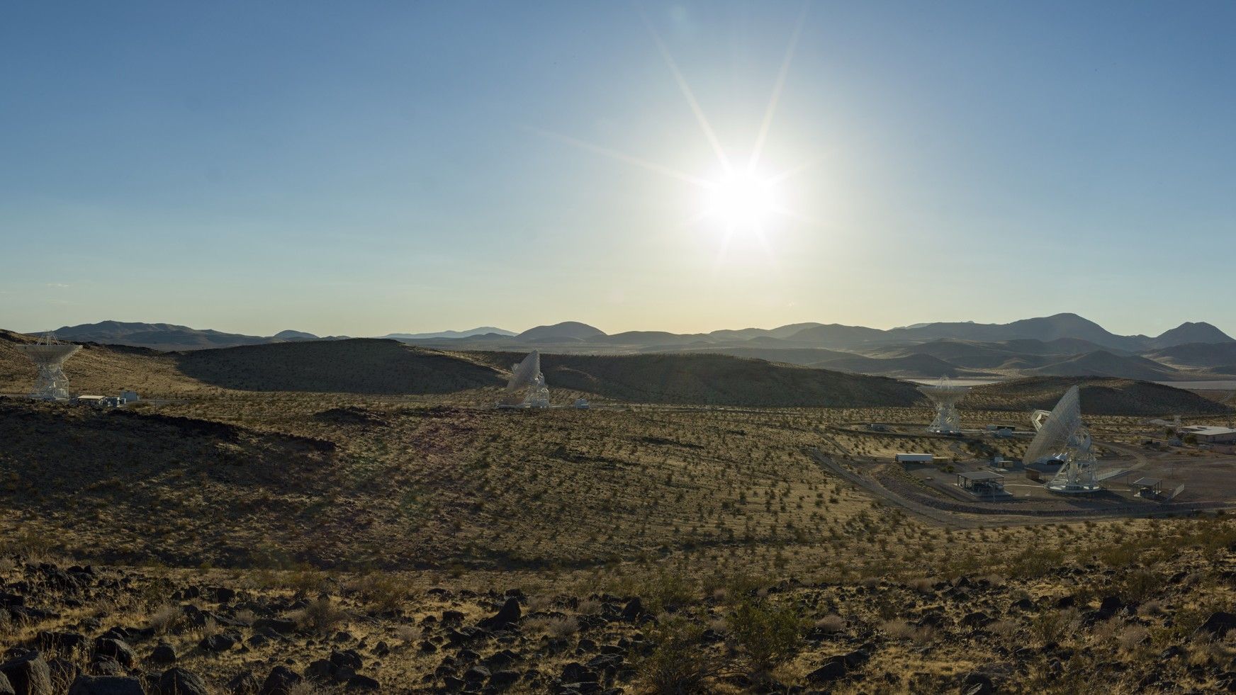 Deep Space Network Diperluas dengan Antena Raksasa Baru di Gurun California