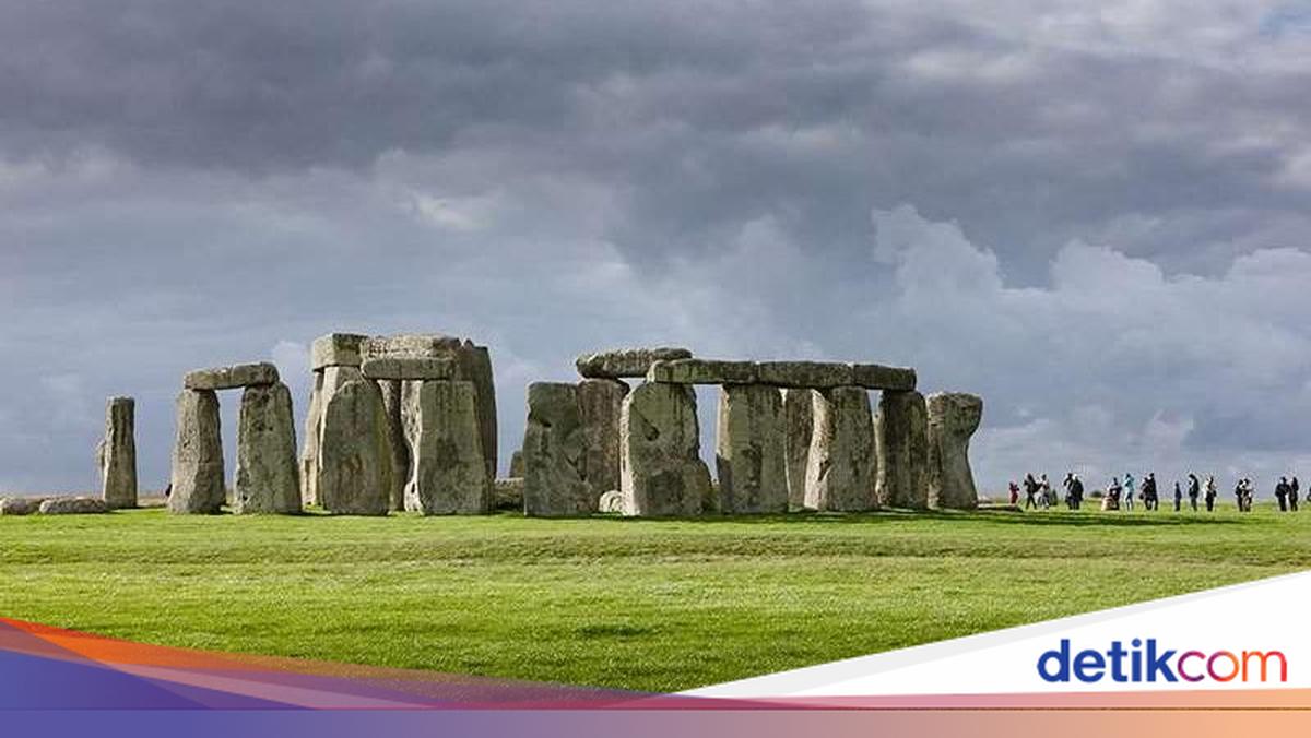 Misteri Batu Altar Stonehenge: Bagaimana Batu Seberat 6 Ton Pindah 700 Km Lintas Inggris?