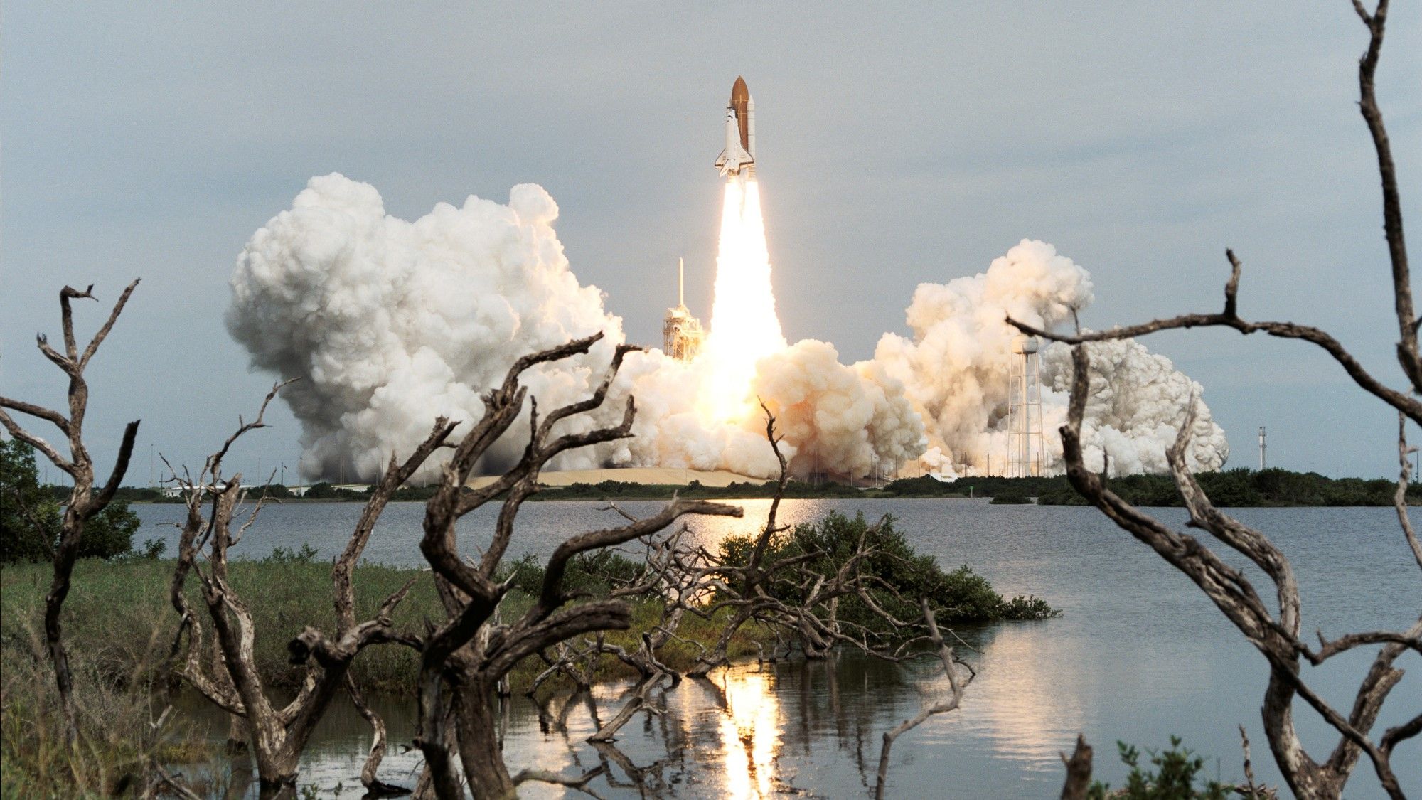 Peluncuran Endeavour STS-69: Misi Kru ke-100 NASA yang Membuka Dua Payload dalam Satu Penerbangan