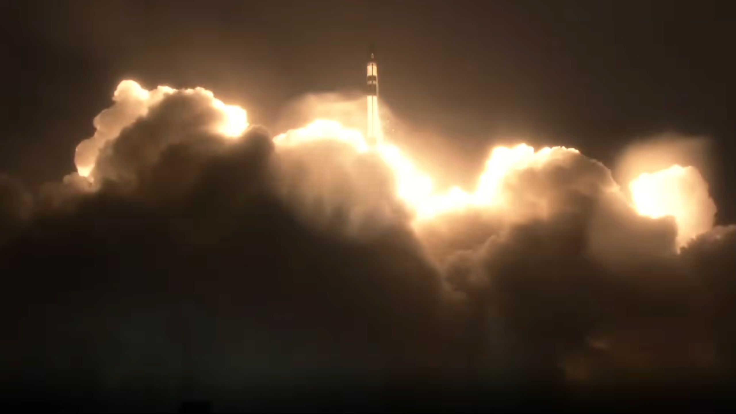 Roket Lab Luncurkan Misi "Ten Owl of Ten" dengan Satelit Radar Bumi Jepang